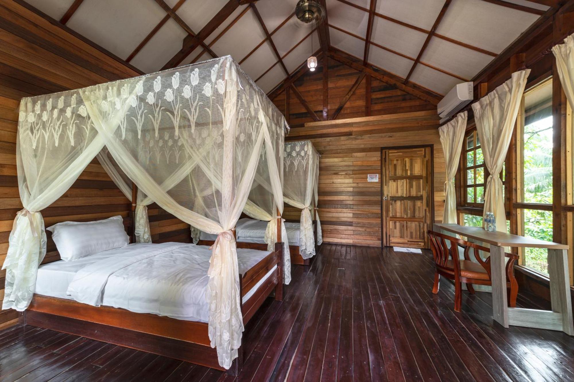 Borneo Sepilok Rainforest Resort Екстериор снимка